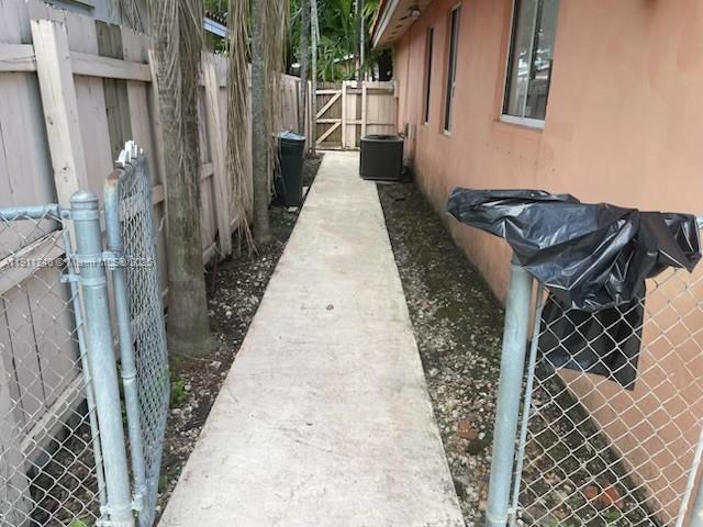 RUSTIC LAKES - Residential