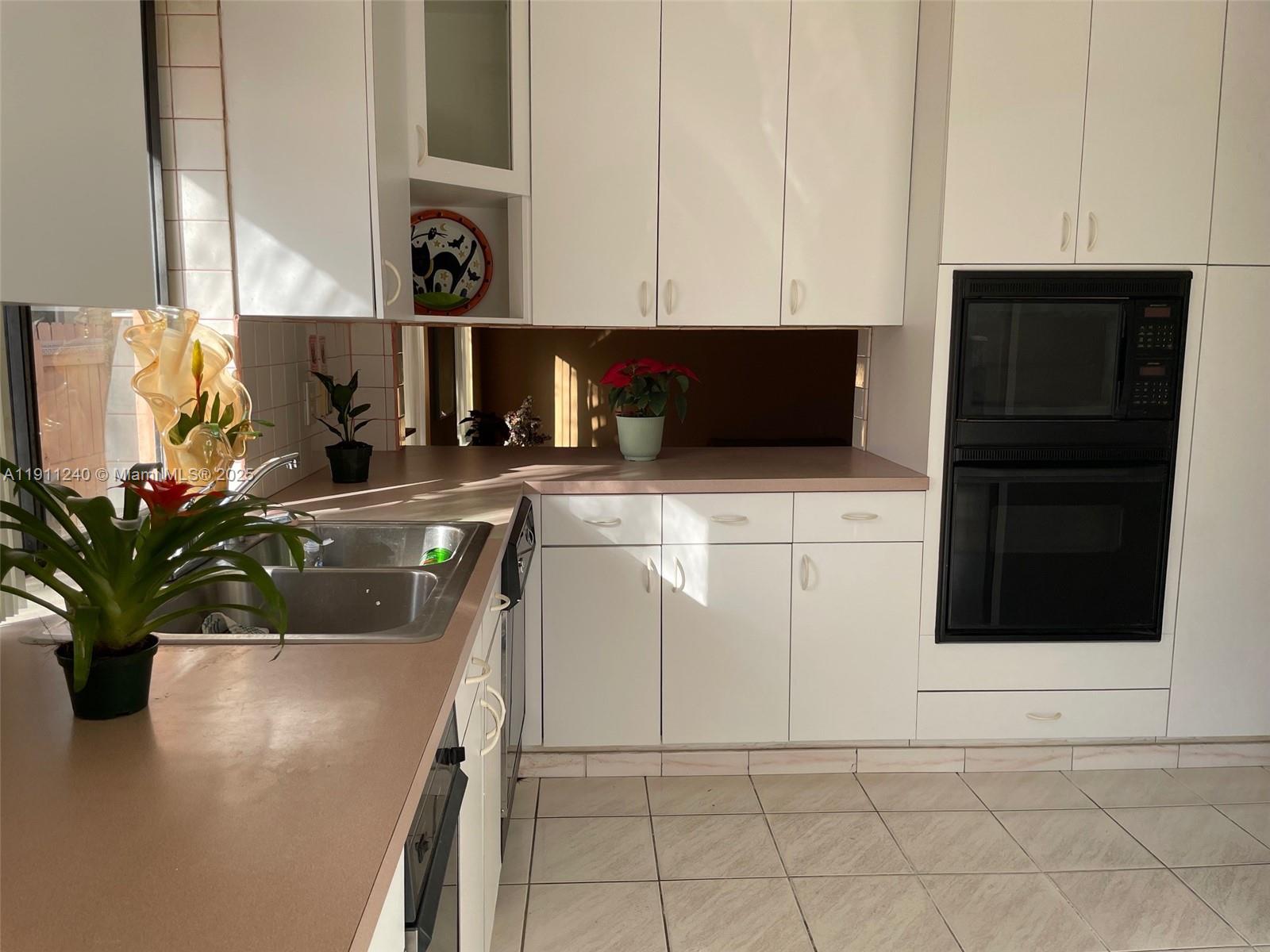 RUSTIC LAKES - Residential