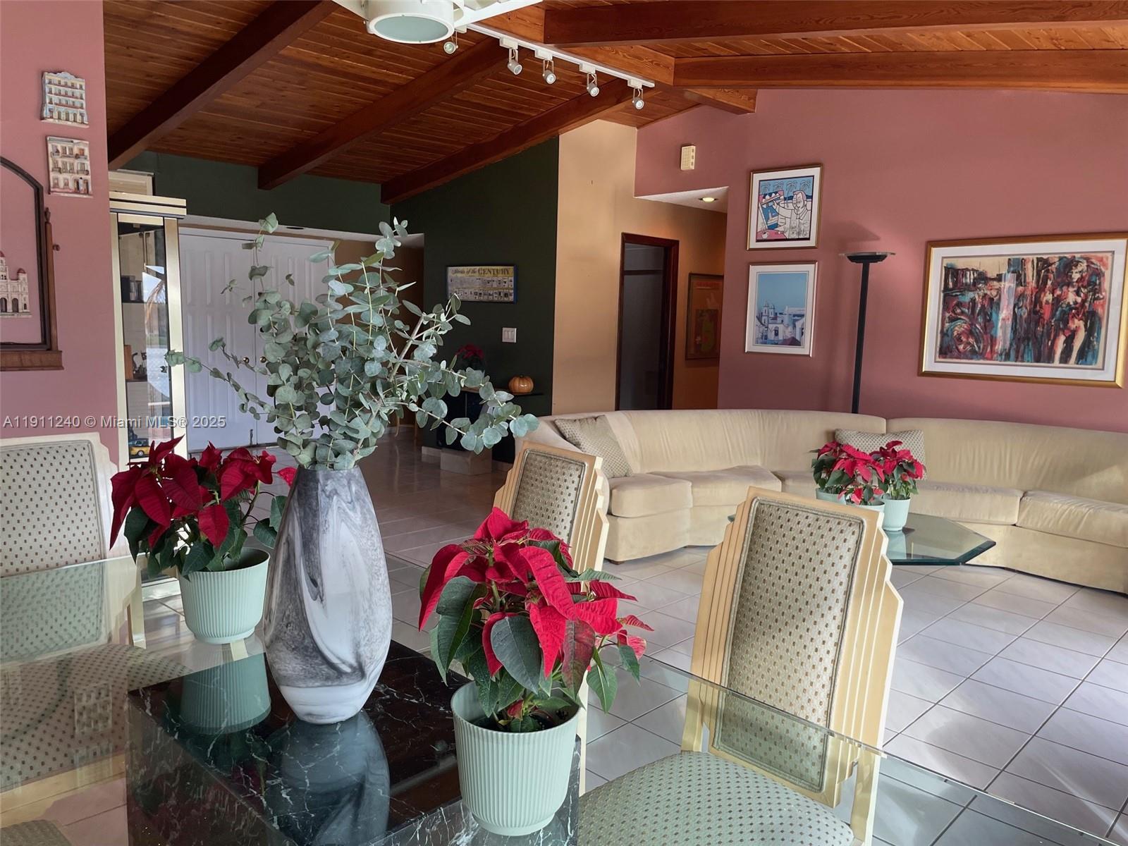 RUSTIC LAKES - Residential