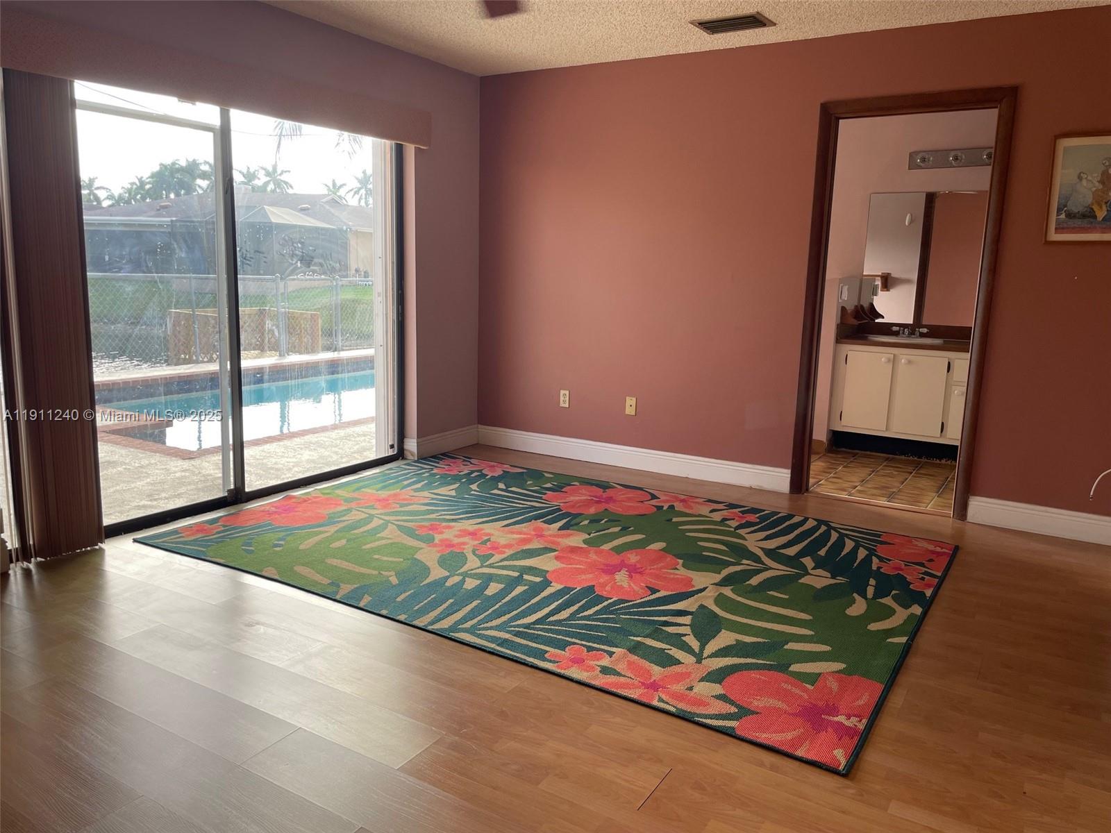 RUSTIC LAKES - Residential