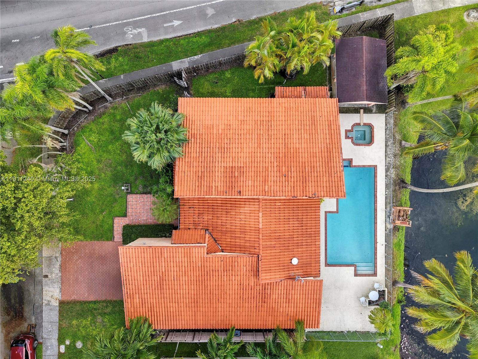 RUSTIC LAKES - Residential