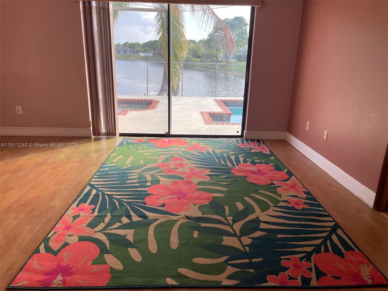 RUSTIC LAKES - Residential