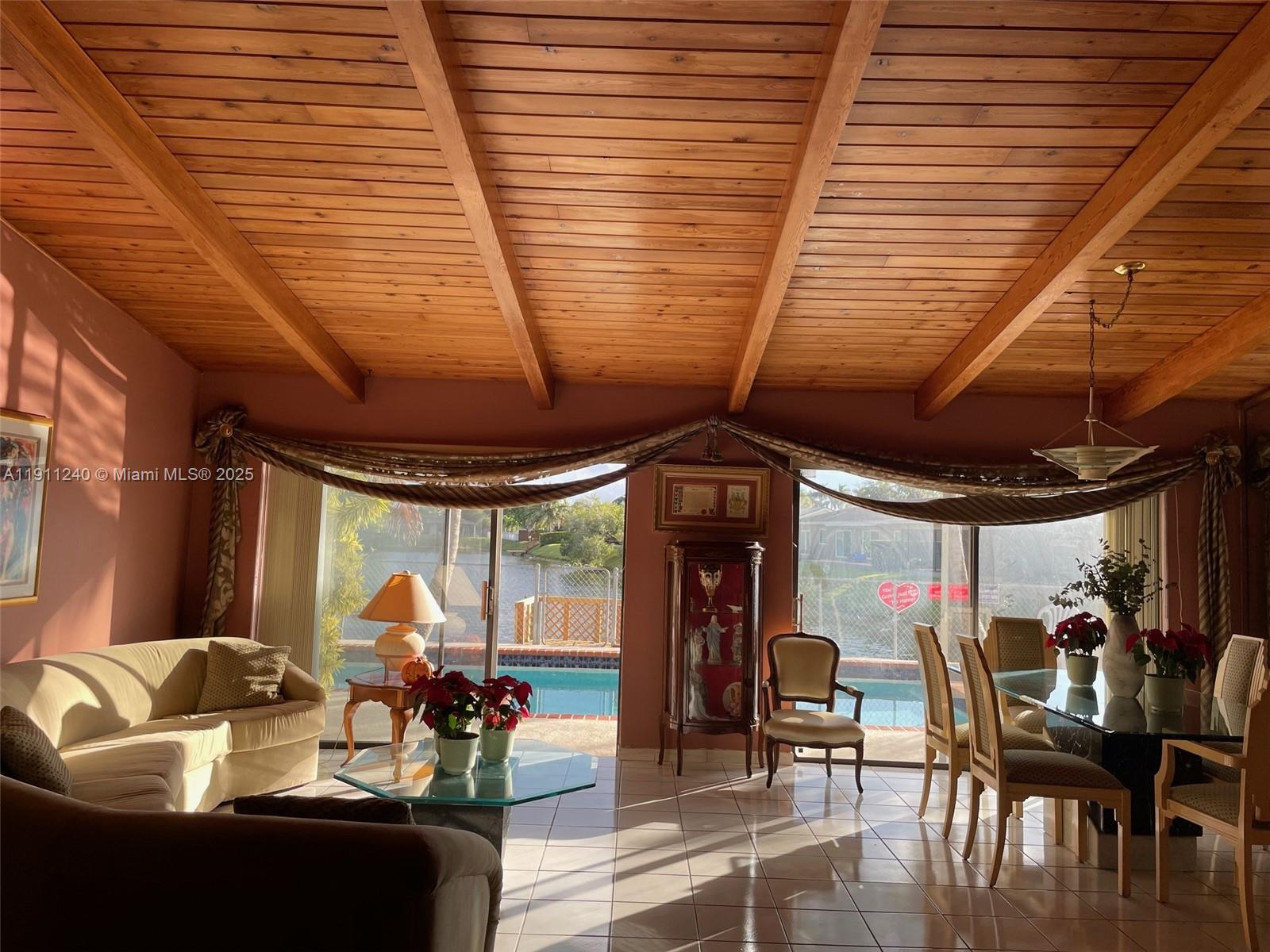 RUSTIC LAKES - Residential