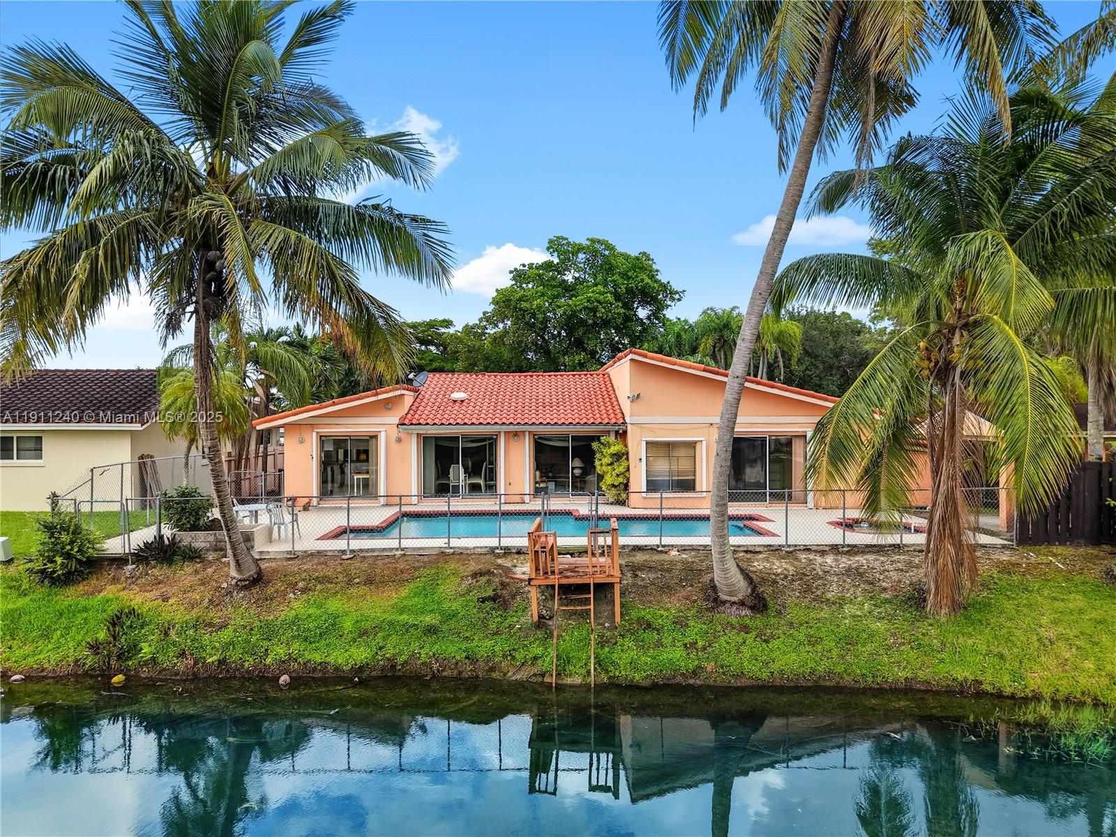 RUSTIC LAKES - Residential