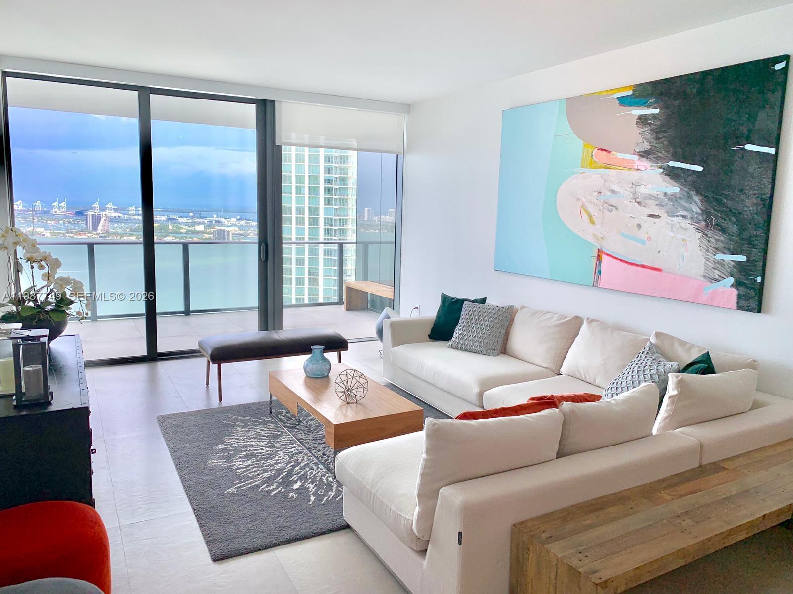 PARAISO BAY CONDO - Residential Lease