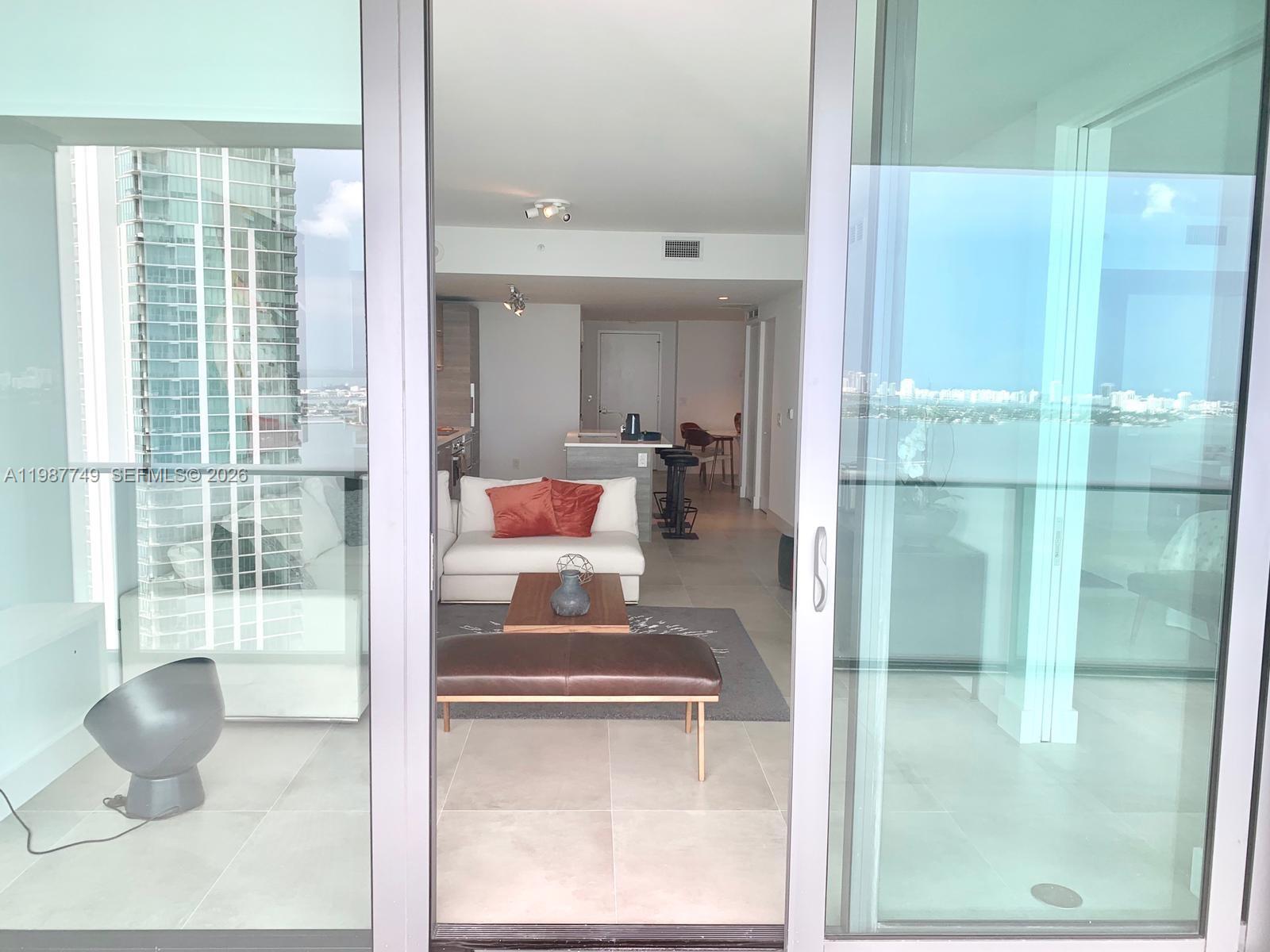 PARAISO BAY CONDO - Residential Lease