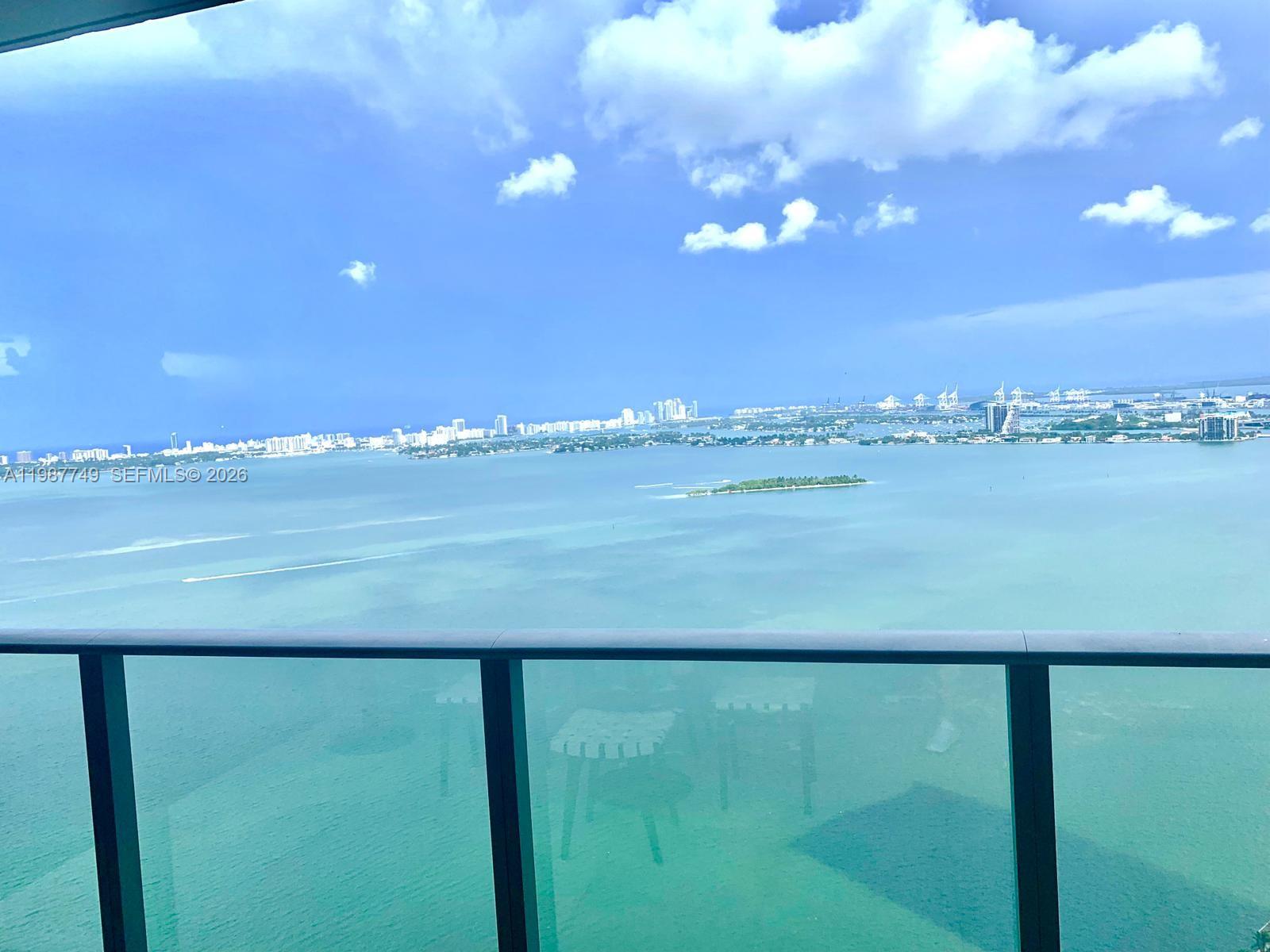 PARAISO BAY CONDO - Residential Lease