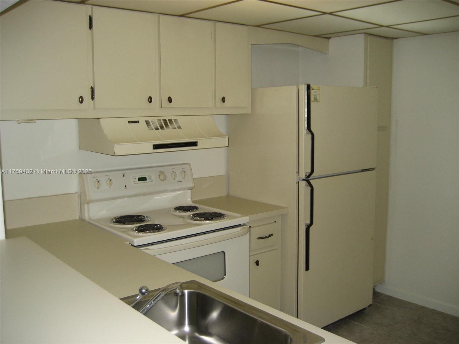 PINE GROVE CONDO - Residential Lease