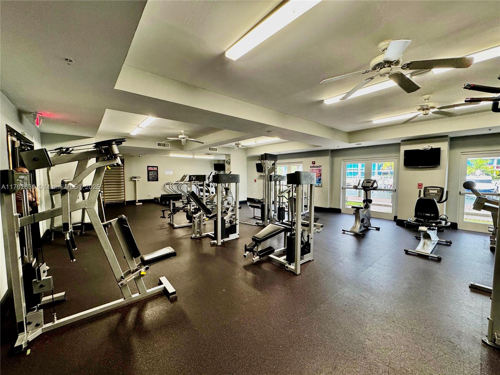 ALAQUA CONDO - Residential