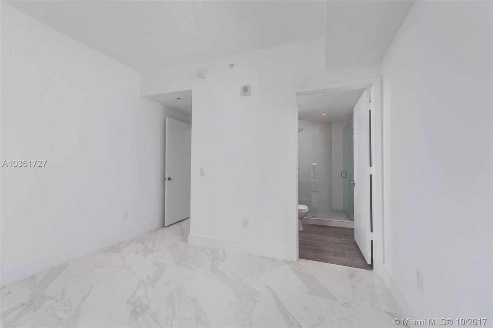 BISCAYNE BEACH CONDO - Residential Lease