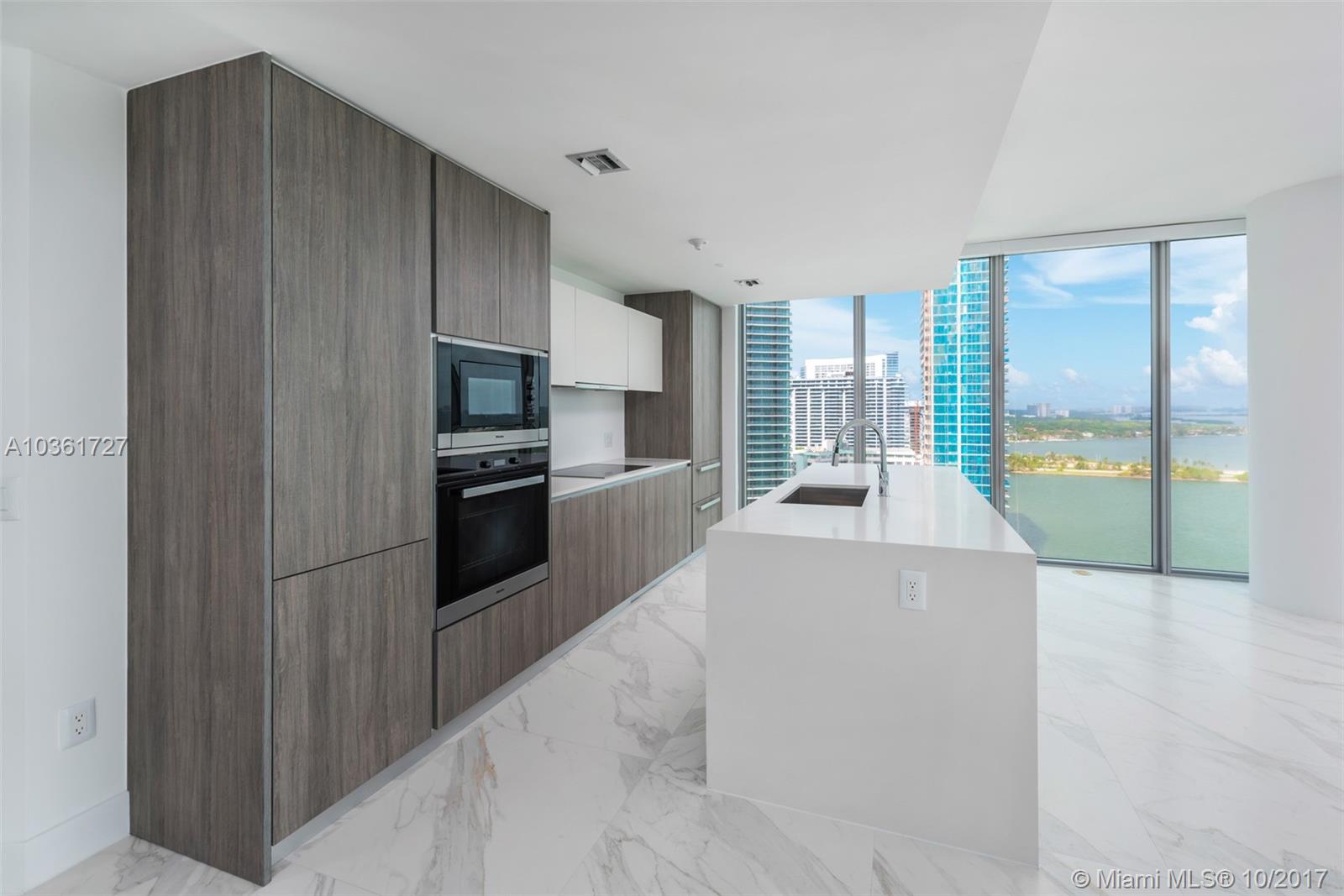 BISCAYNE BEACH CONDO - Residential Lease