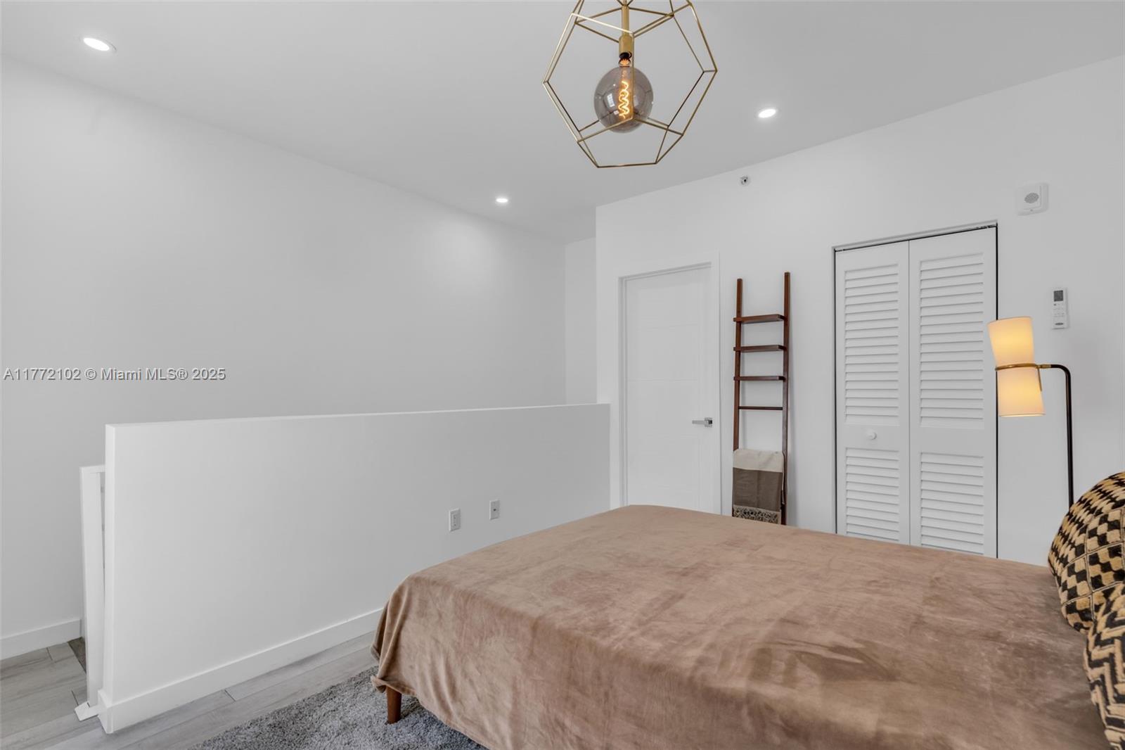 Canterbury at Lincoln - Residential