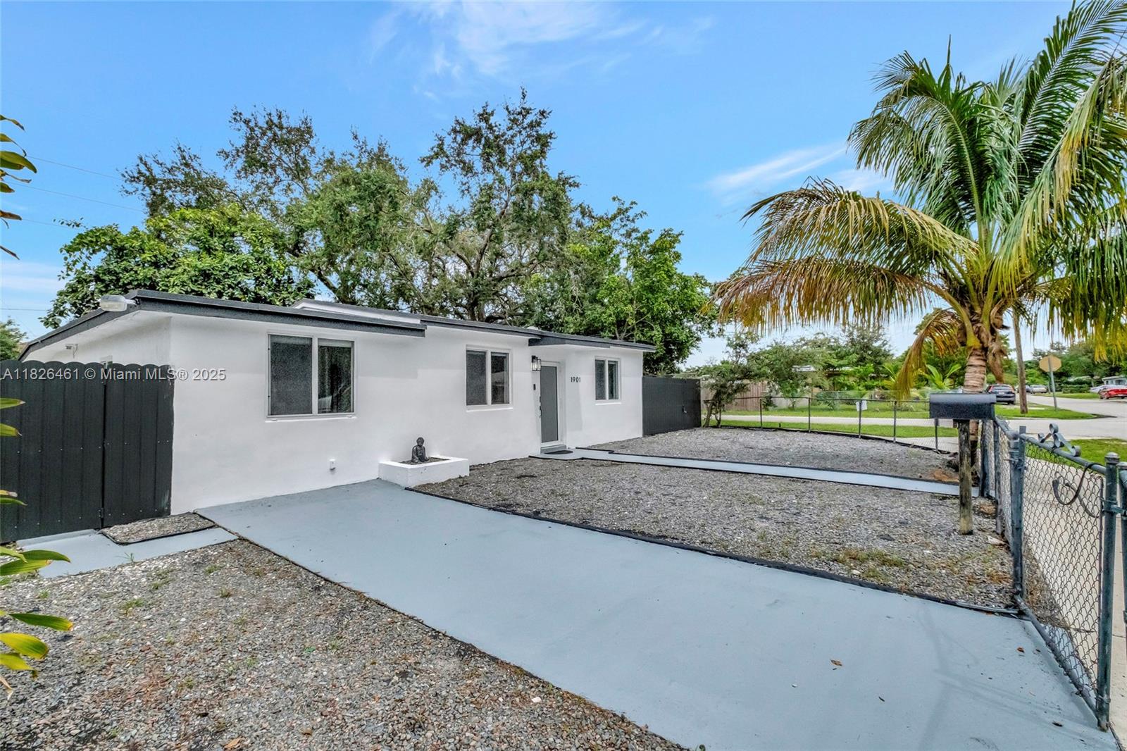 1901 NW 86th Ter