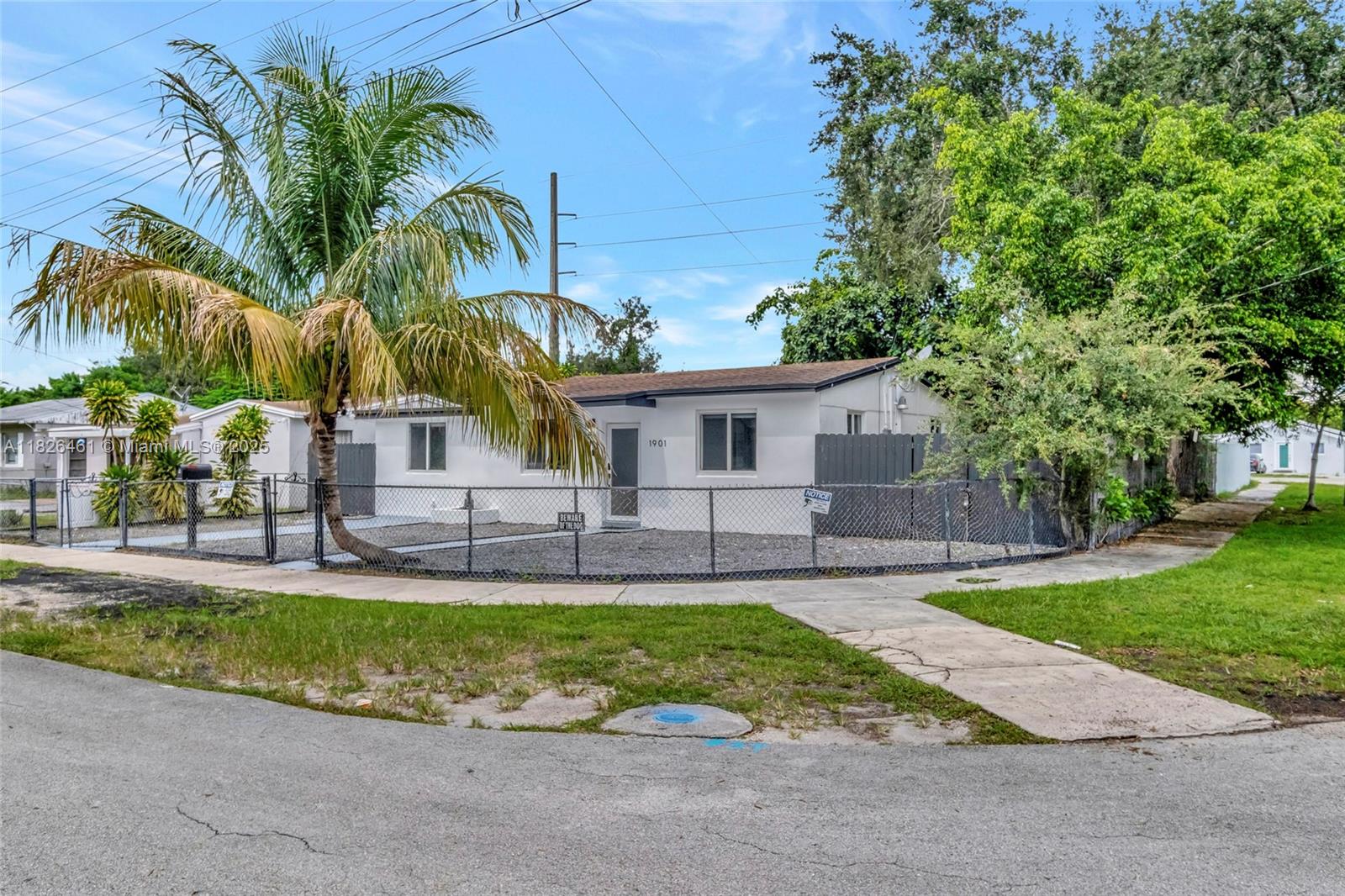 1901 NW 86th Ter