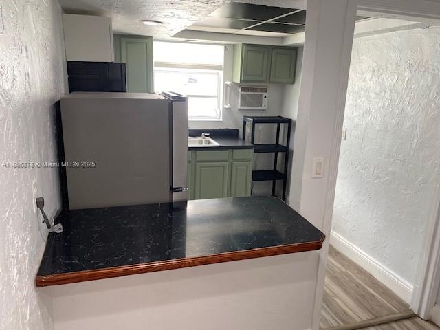 HERITAGE HOMES FIRST ADD - Residential Lease