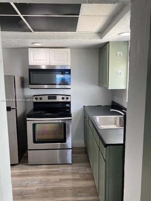 HERITAGE HOMES FIRST ADD - Residential Lease