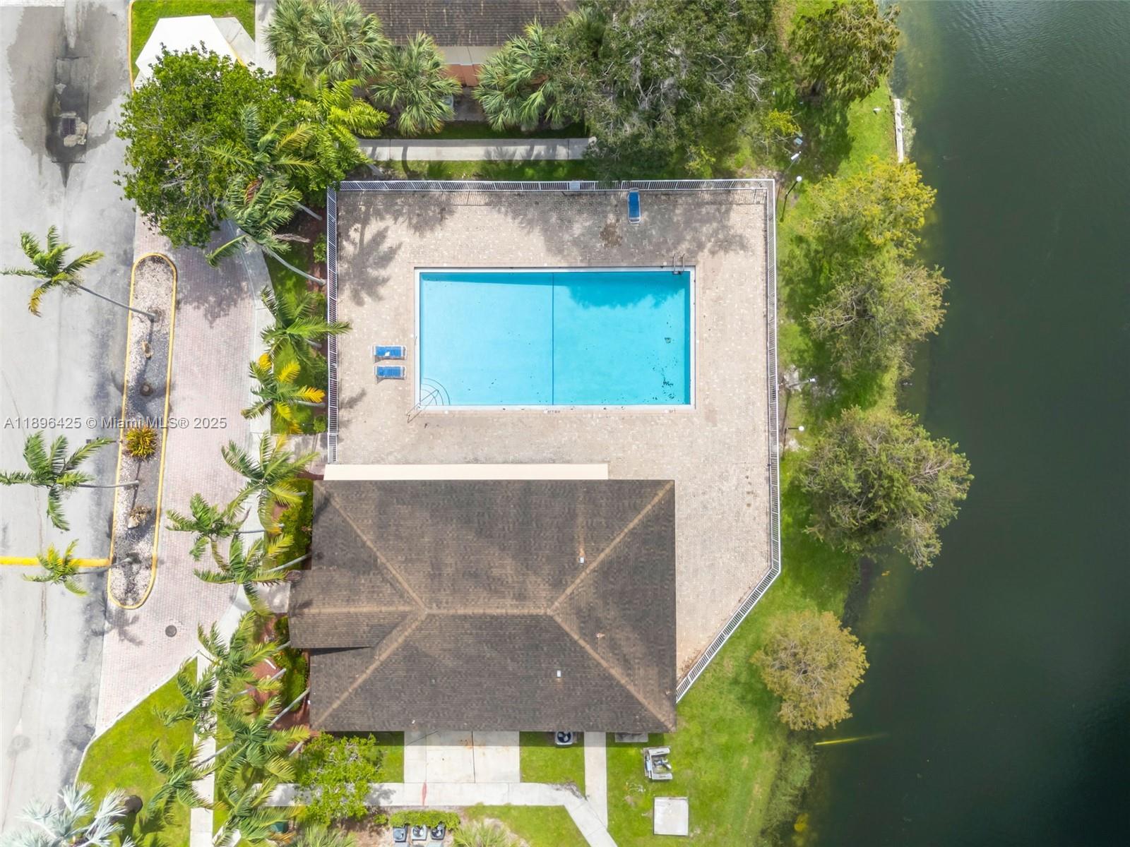 LAKEWOOD AT EMERALD HILLS - Residential Lease