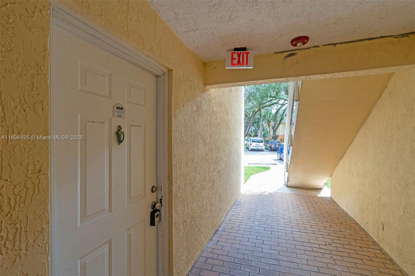 LAKEWOOD AT EMERALD HILLS - Residential Lease