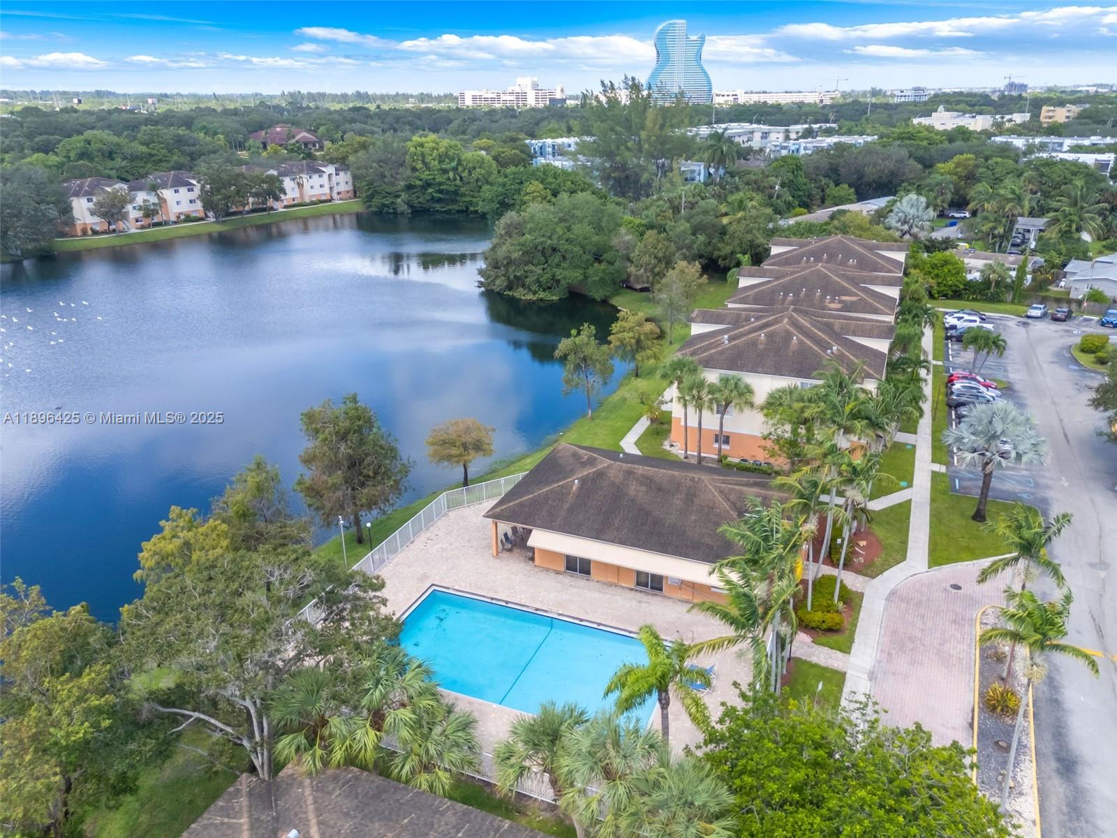 LAKEWOOD AT EMERALD HILLS - Residential Lease