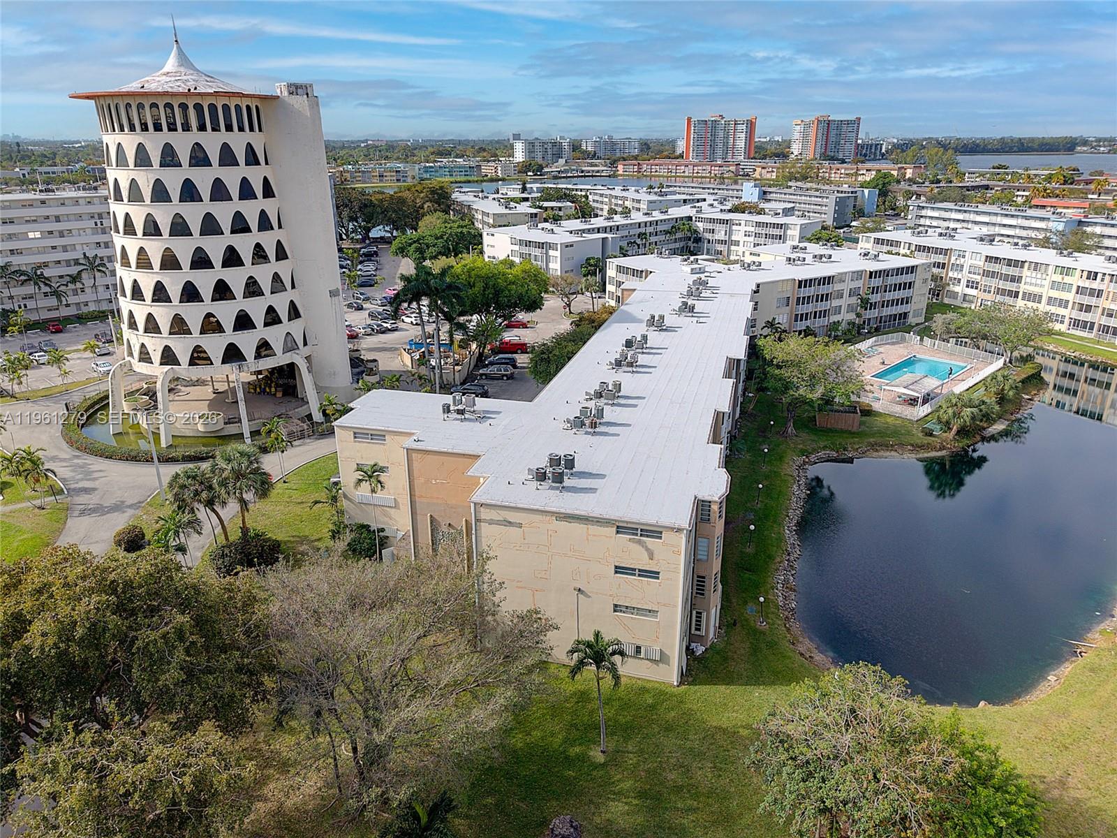 JADE WINDS GROUP BAMBOO G - Residential