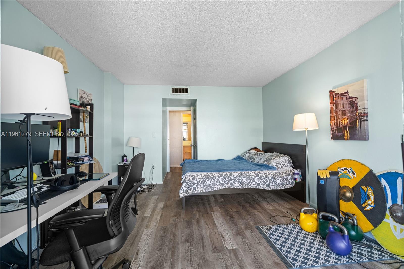 JADE WINDS GROUP BAMBOO G - Residential