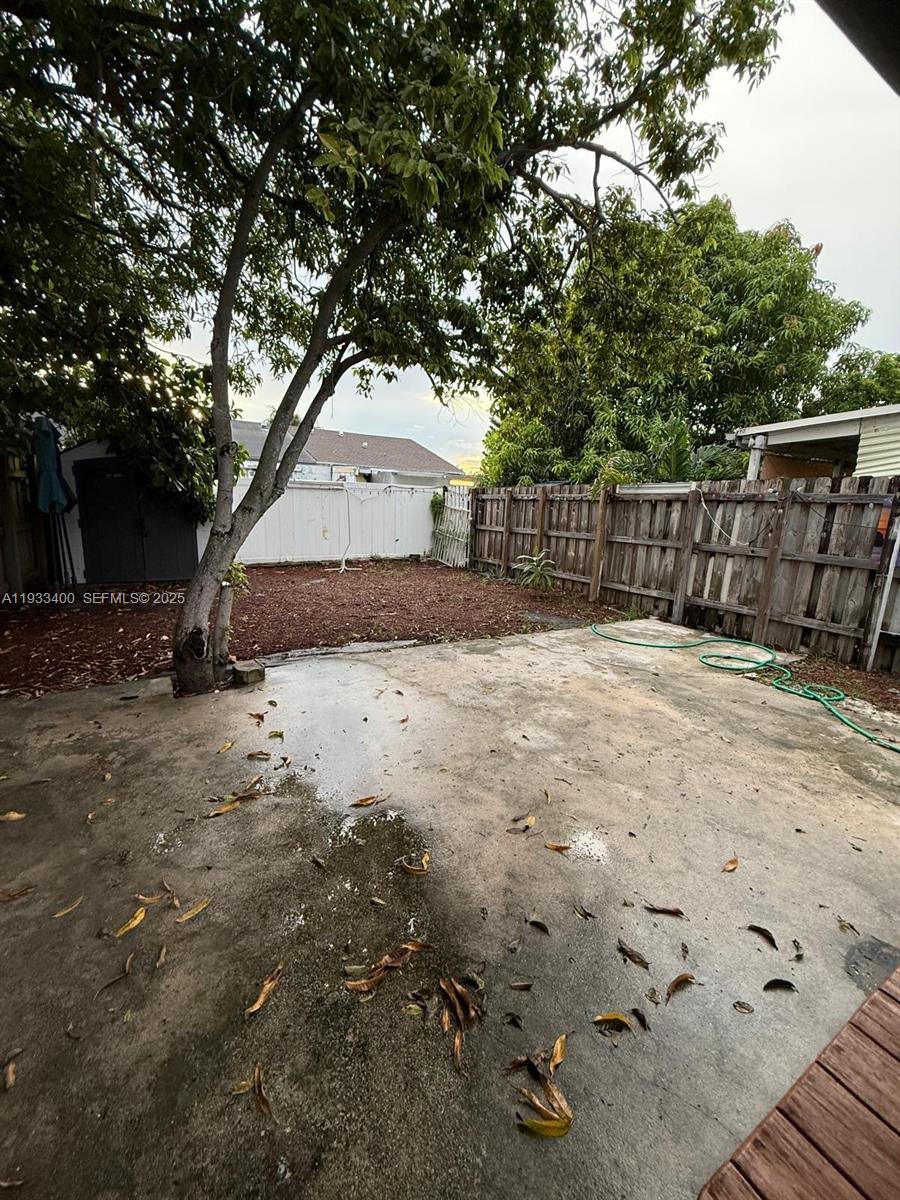 GARDEN CIRCLE - Residential