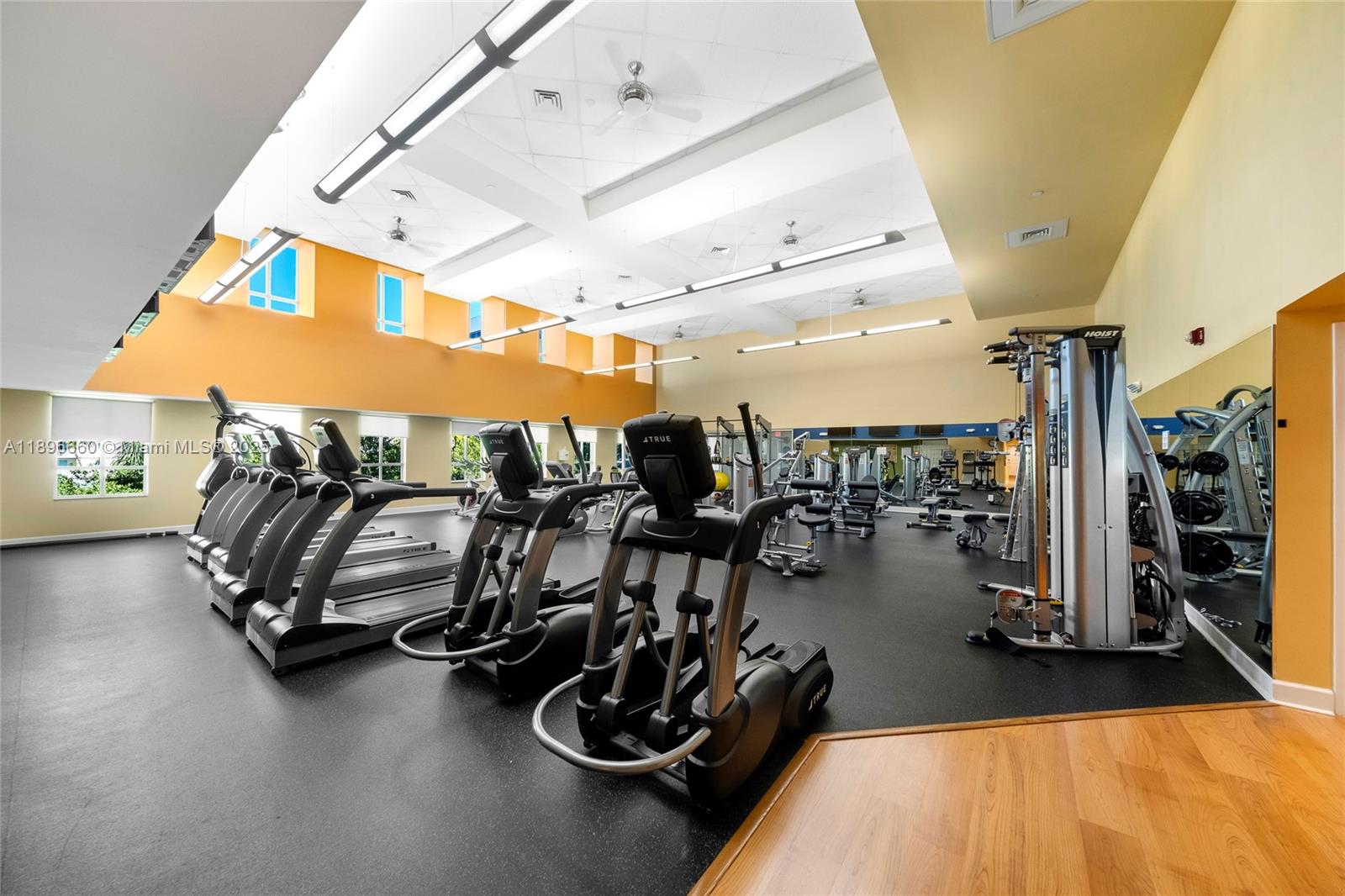 TOSCANO CONDO - Residential Lease