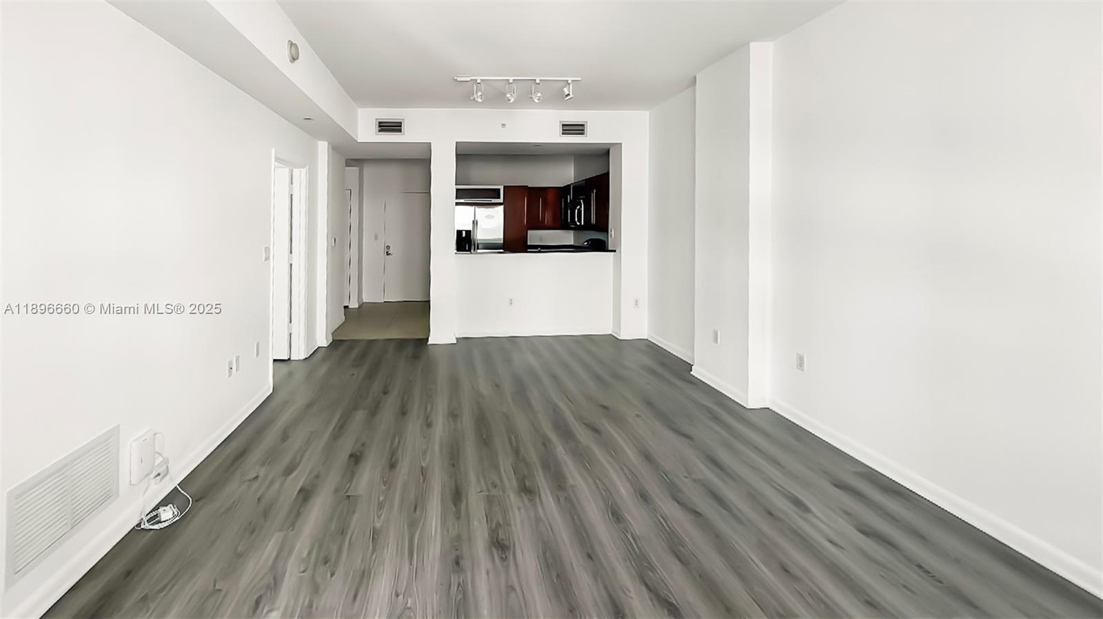 TOSCANO CONDO - Residential Lease