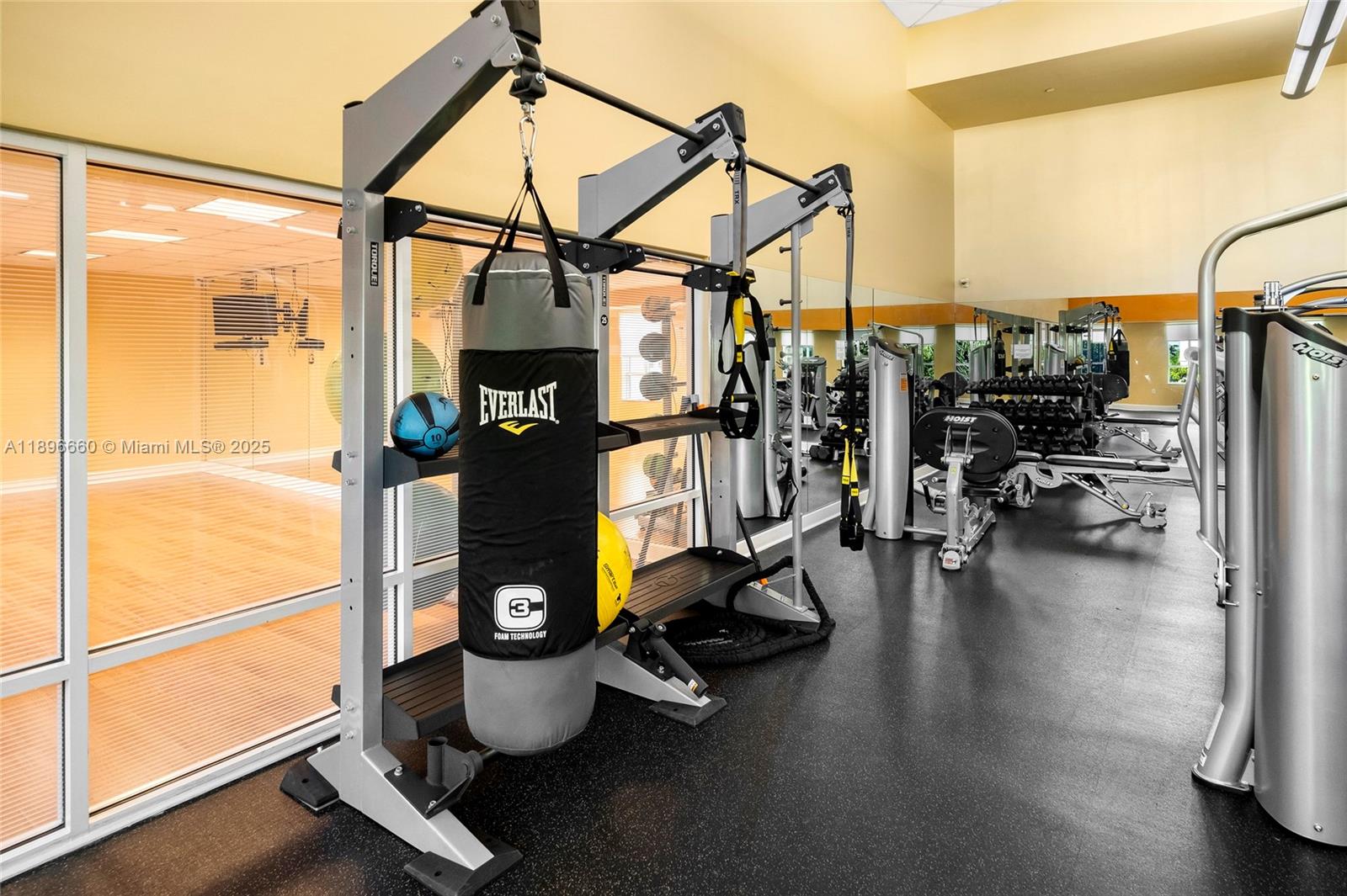 TOSCANO CONDO - Residential Lease