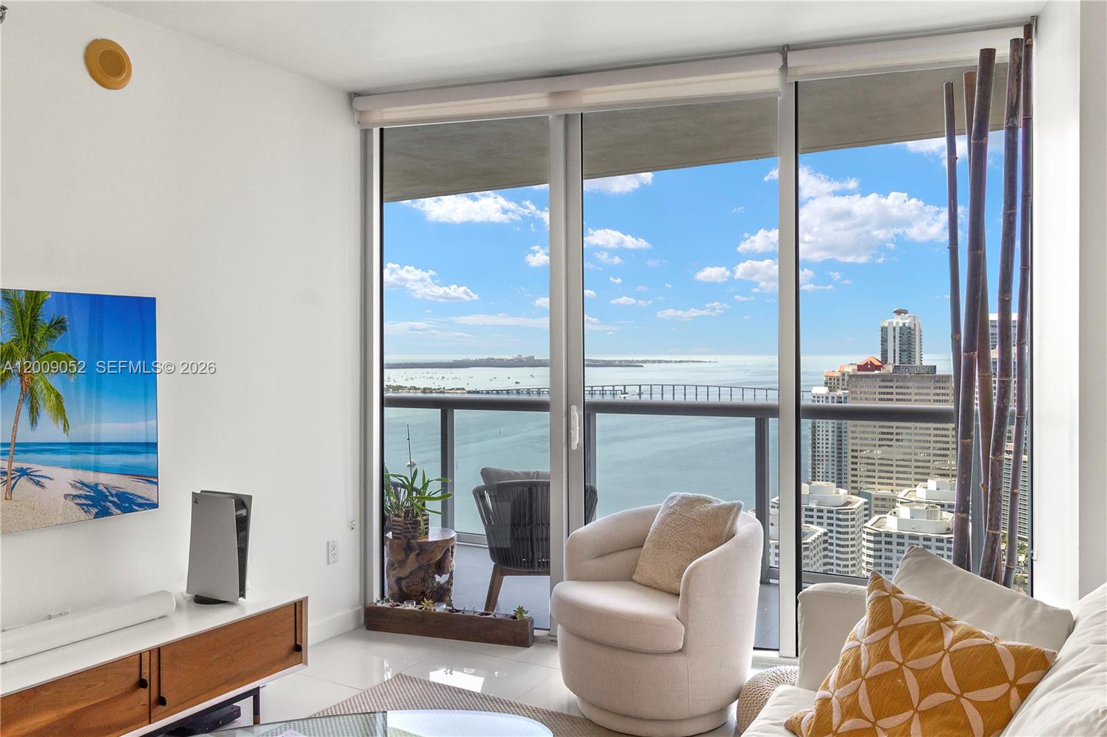 ICON BRICKELL NO TWO - Residential