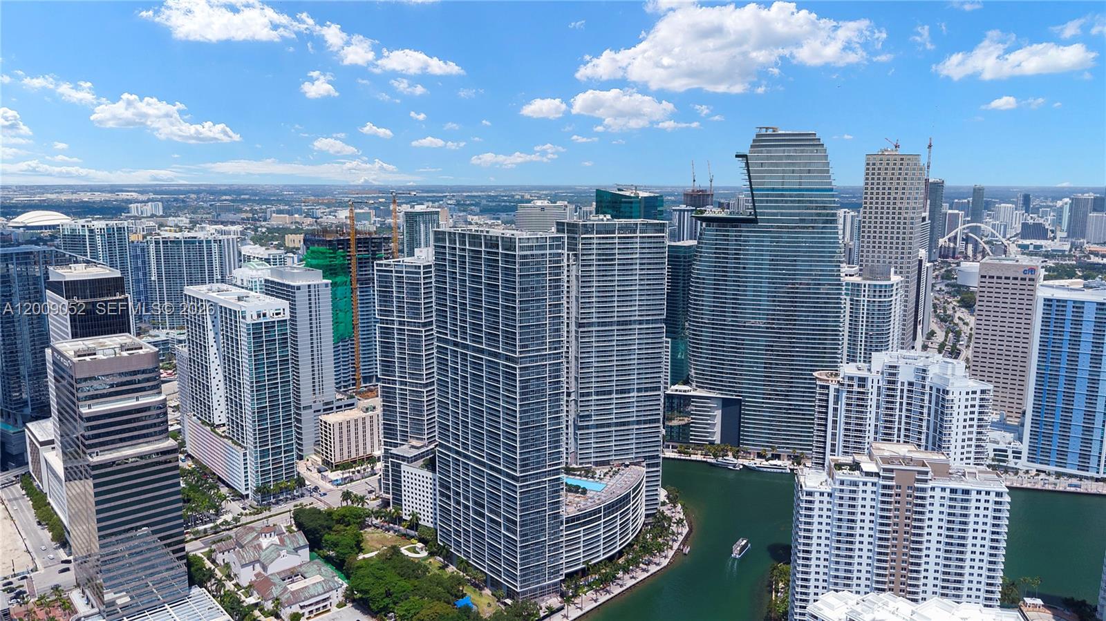 ICON BRICKELL NO TWO - Residential