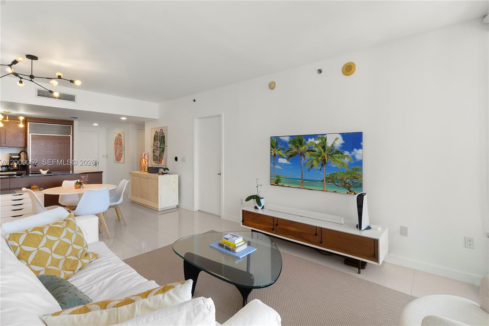 ICON BRICKELL NO TWO - Residential