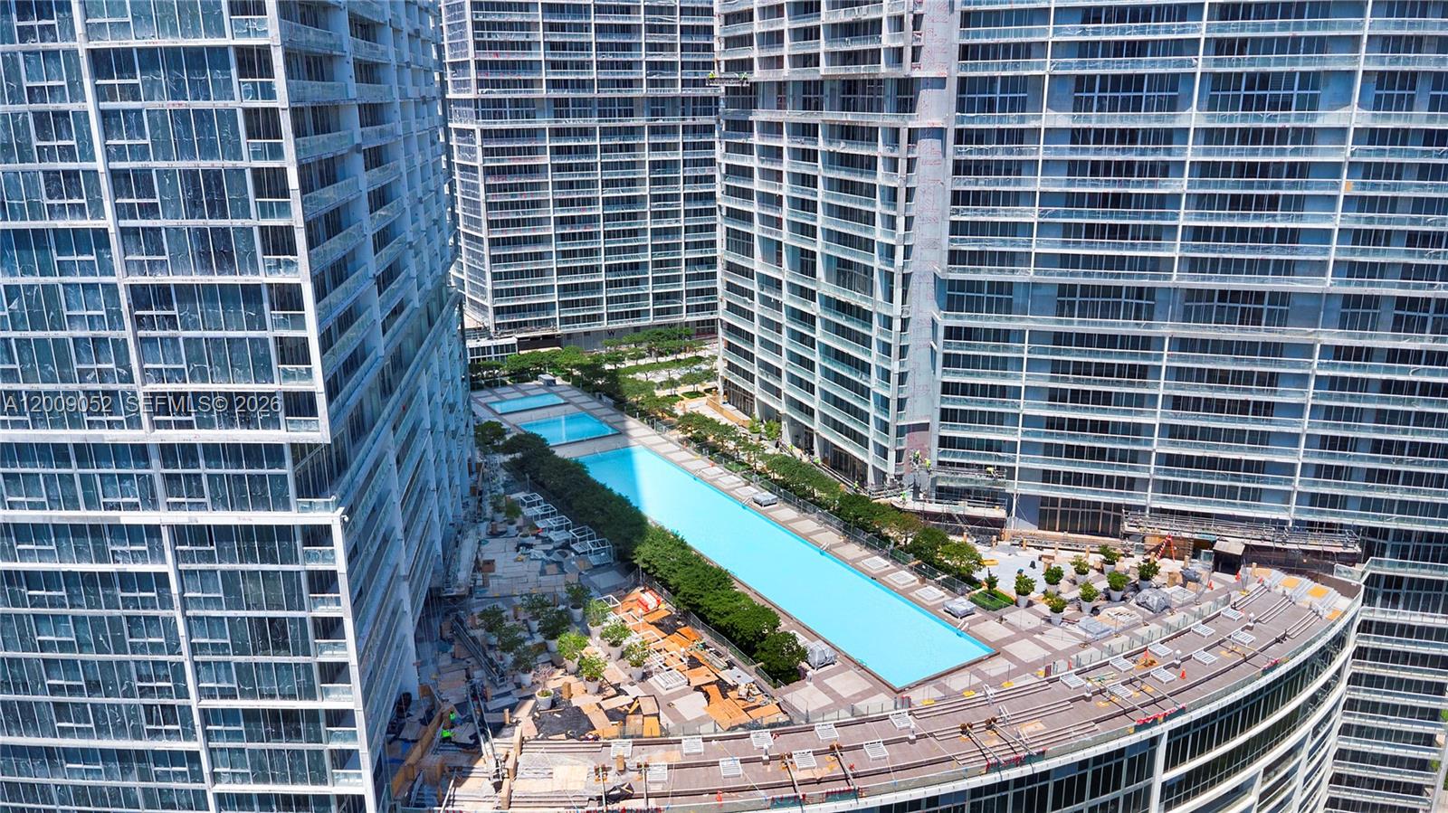 ICON BRICKELL NO TWO - Residential