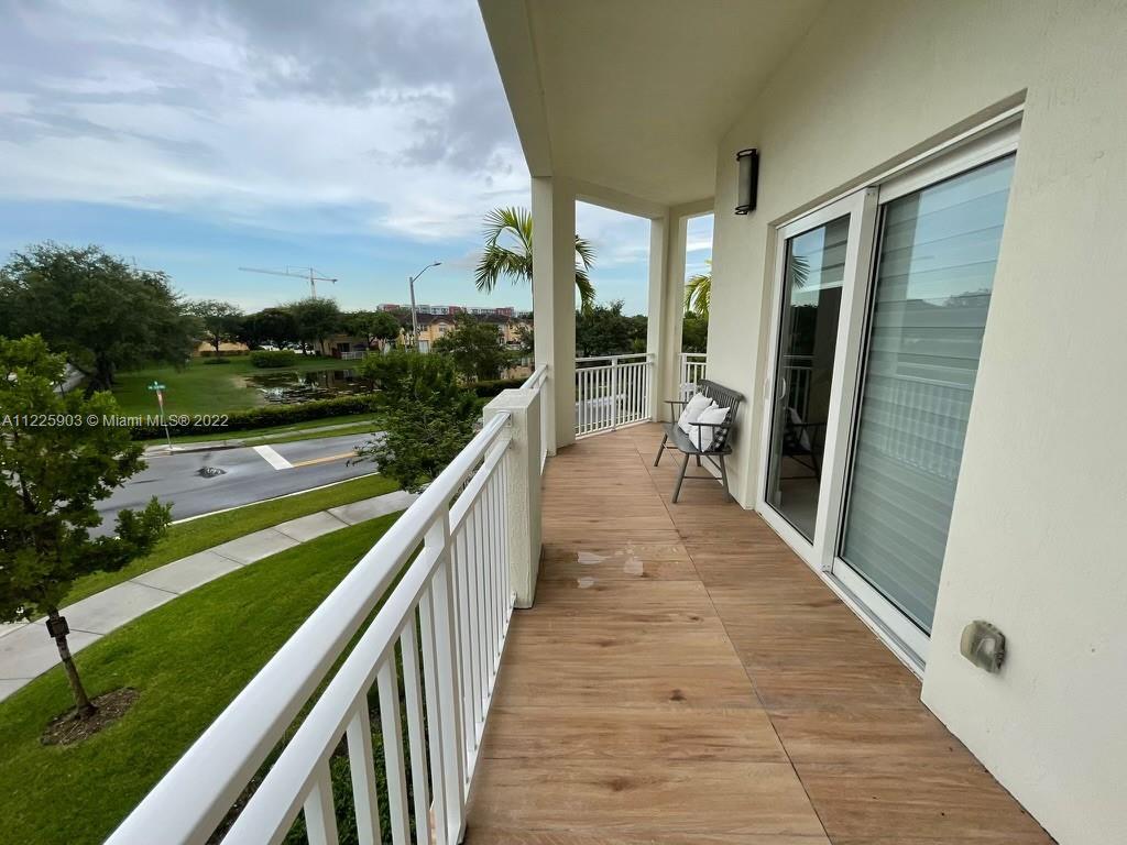 FLORIDA FRUIT LAND COMPAN - Residential Lease