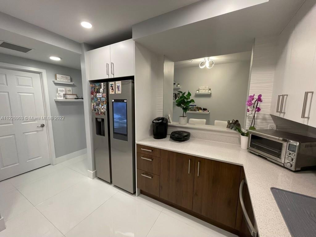 FLORIDA FRUIT LAND COMPAN - Residential Lease