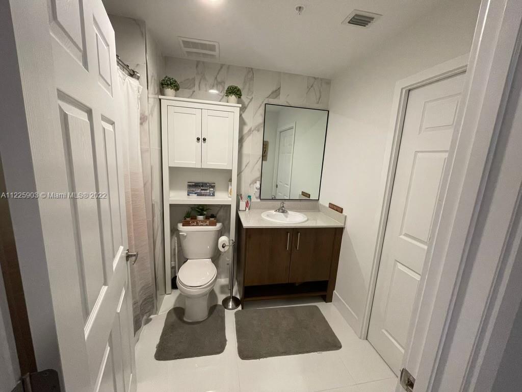 FLORIDA FRUIT LAND COMPAN - Residential Lease