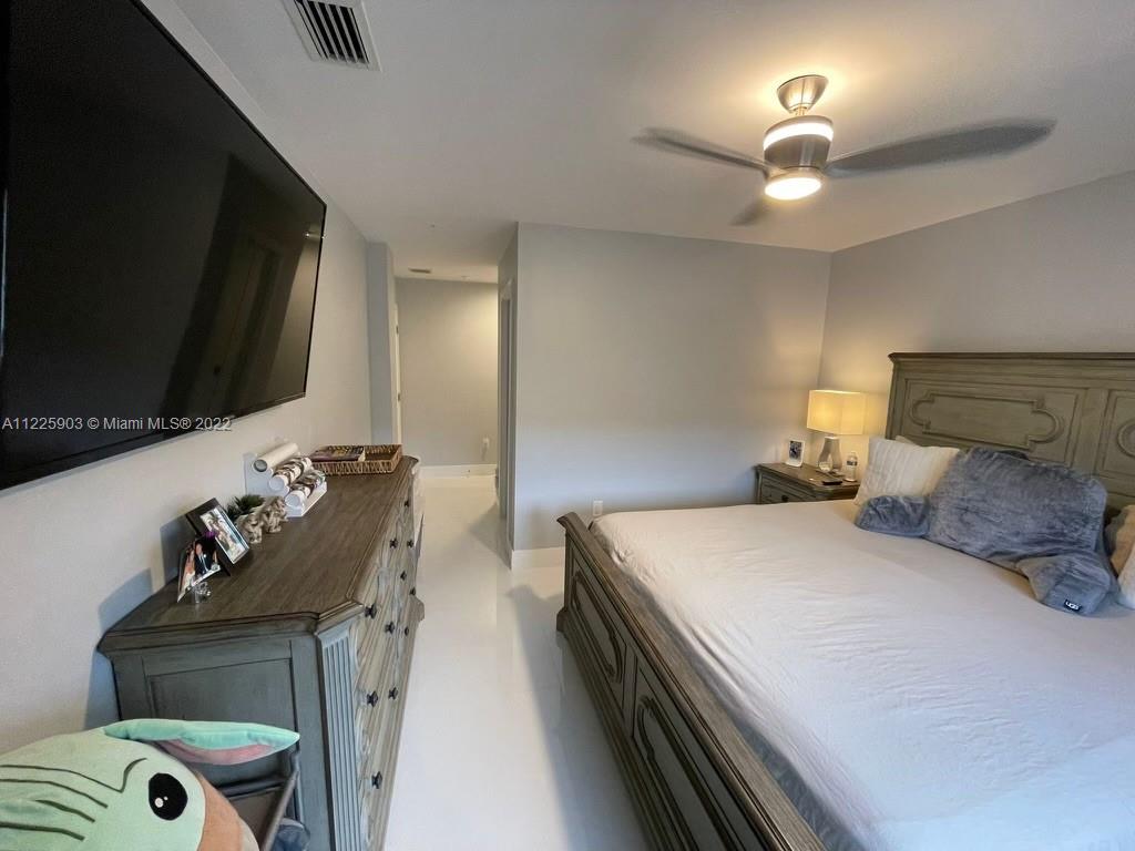 FLORIDA FRUIT LAND COMPAN - Residential Lease