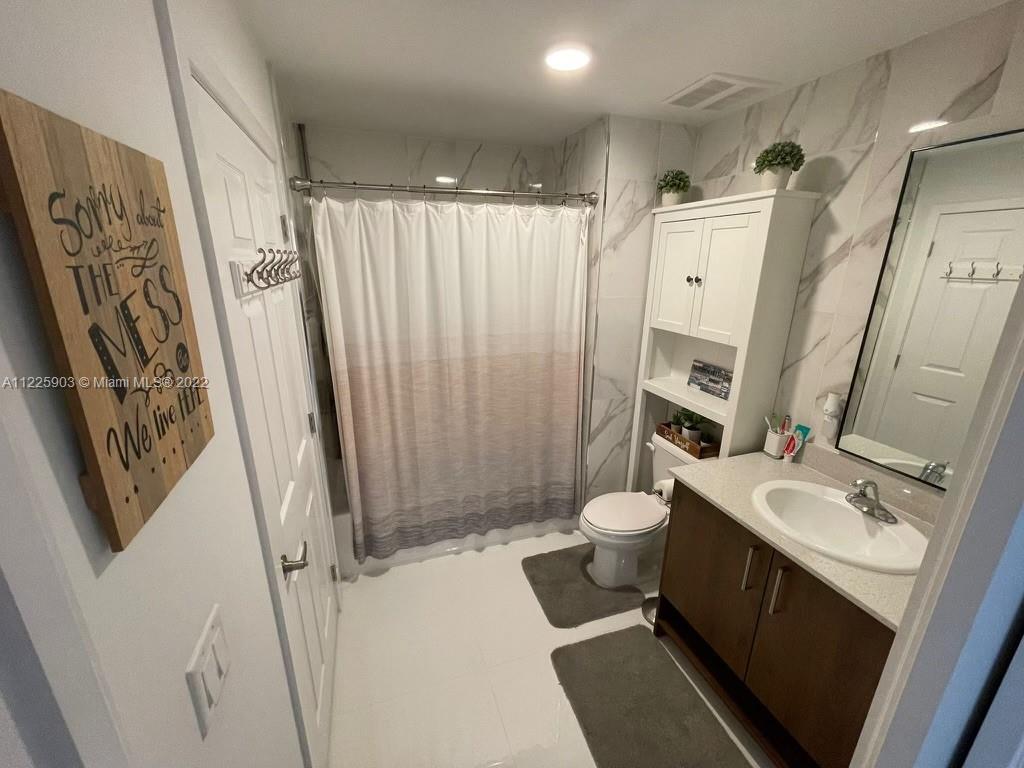FLORIDA FRUIT LAND COMPAN - Residential Lease