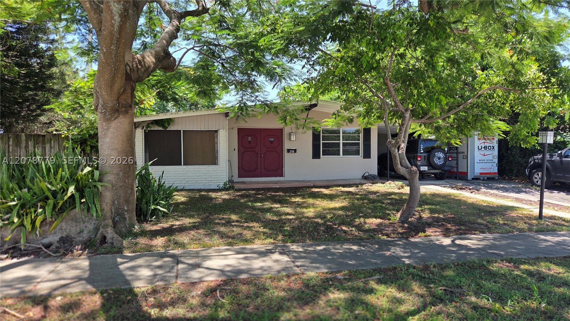 298 NE 46th St