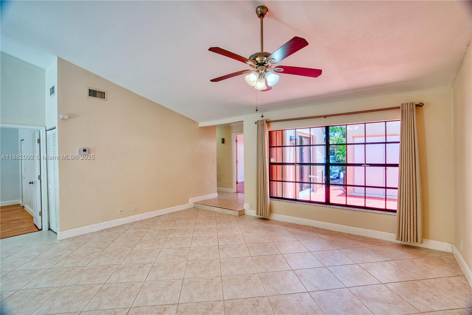 CINNAMON 1 - Residential