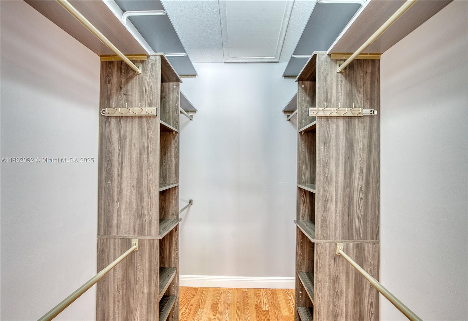 CINNAMON 1 - Residential