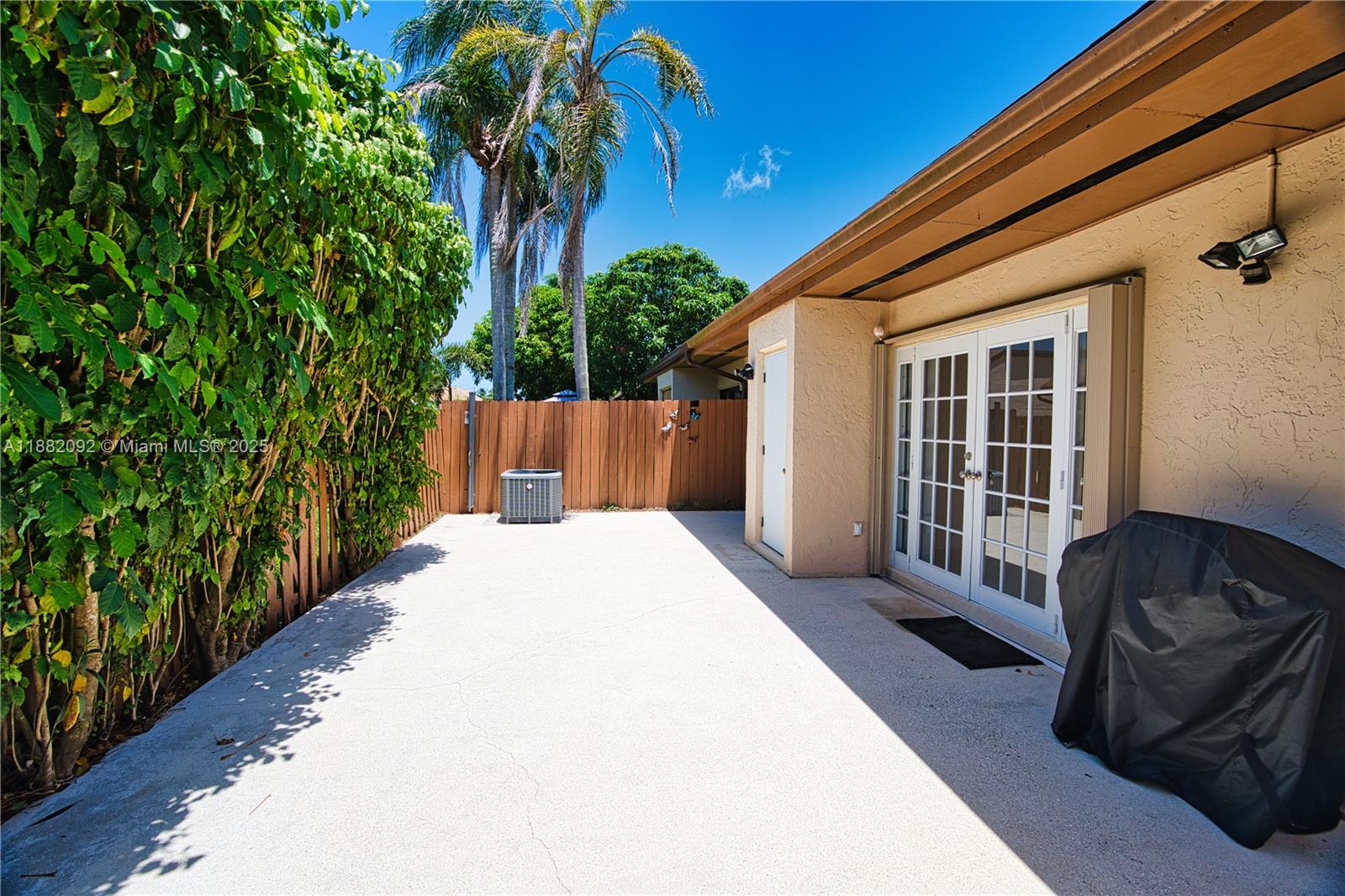 CINNAMON 1 - Residential