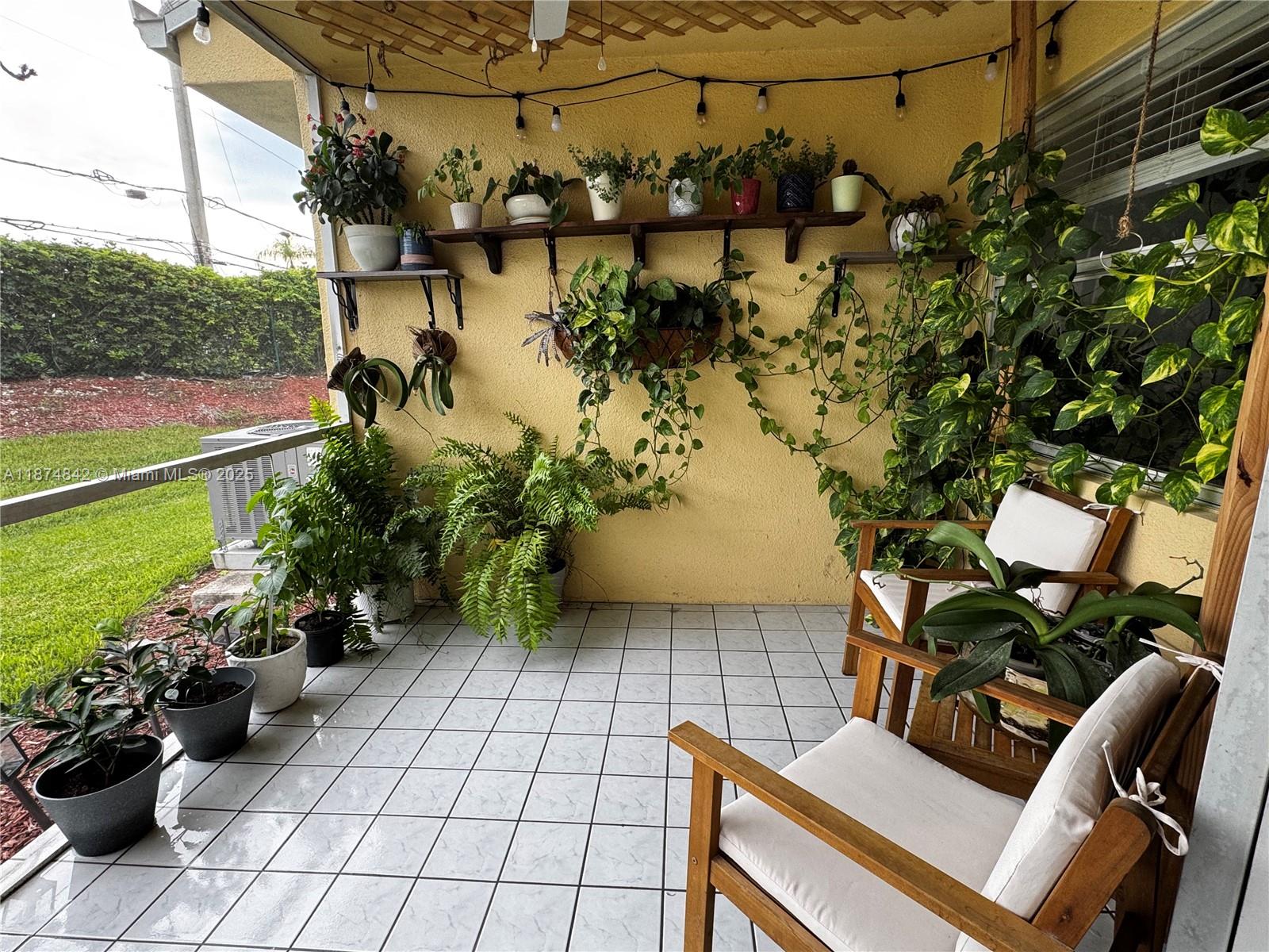 KEYS GATE CONDO NO SEVEN - Residential