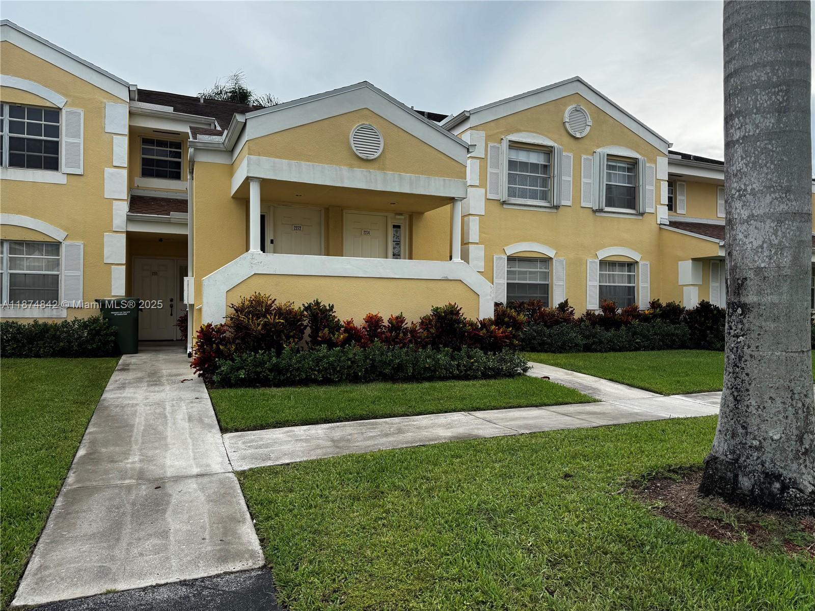 KEYS GATE CONDO NO SEVEN - Residential