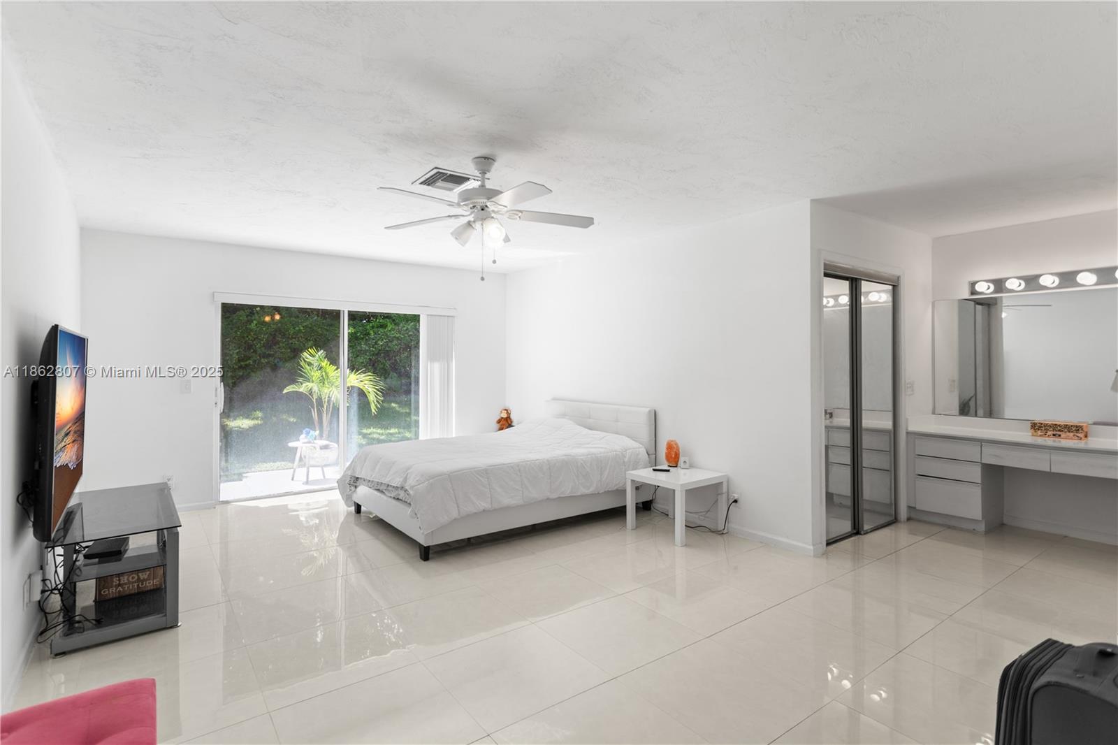 CRANBROOK LAKE ESTATES - Residential
