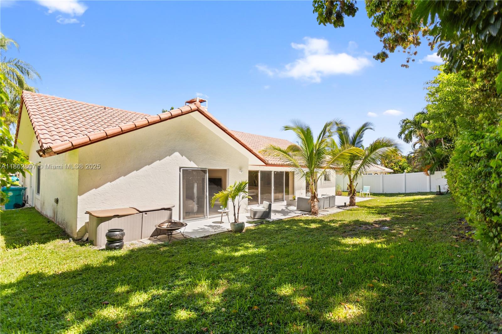 CRANBROOK LAKE ESTATES - Residential