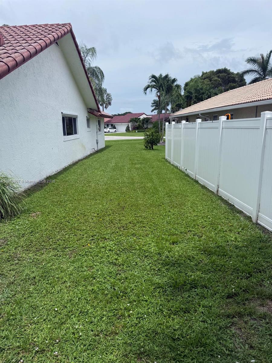 CRANBROOK LAKE ESTATES - Residential