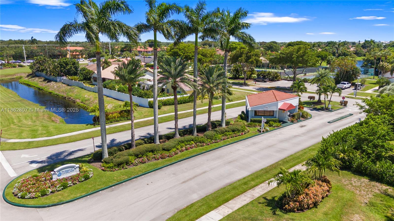 2451 SW 23rd Cranbrook Dr