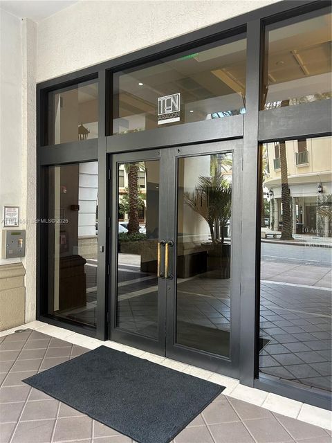 10 Aragon Ave 814 Coral Gables FL 33134