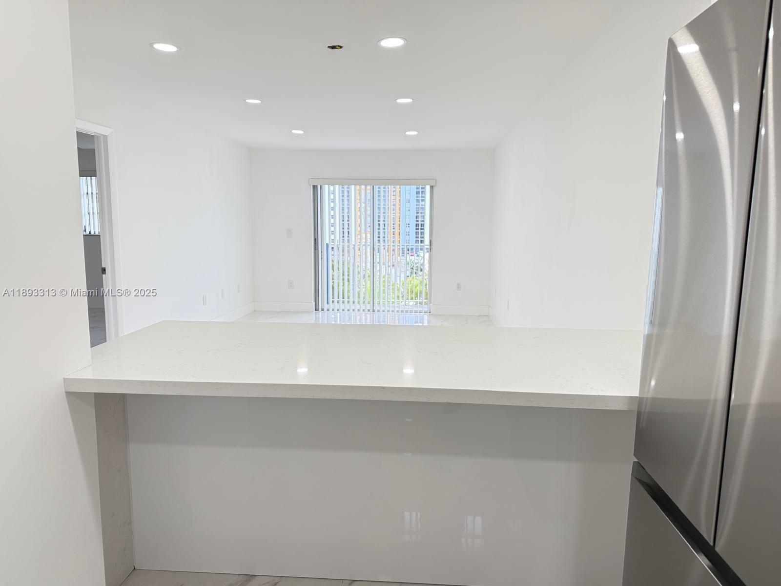 71 ST BYRON CONDO - Residential Lease